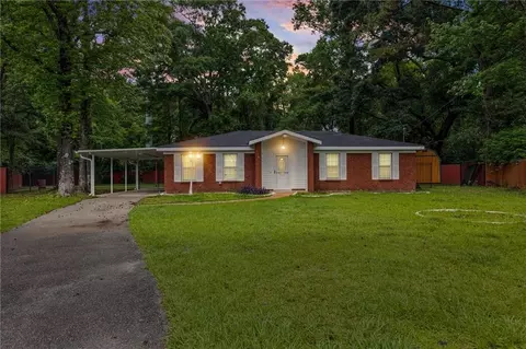 5950 Idlemoore Dr, Theodore, AL 36582