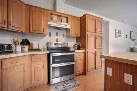 Kitchen - 8205 Brandy Ln N, Mobile, AL 36695 photo 3 of 3