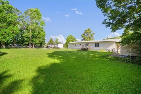Exterior - 8205 Brandy Ln N, Mobile, AL 36695 photo 5 of 6