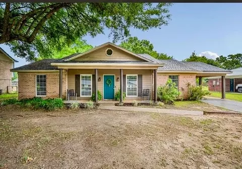 7201 Pecan Terrace Dr, Theodore, AL 36582