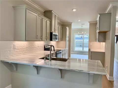 Kitchen - 2290 Snowden Pl, Mobile, AL 36609 photo 1 of 3