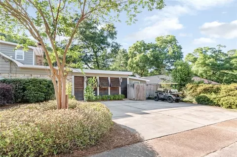 Exterior - 460 Winslow Dr, Mobile, AL 36608 photo 8 of 14