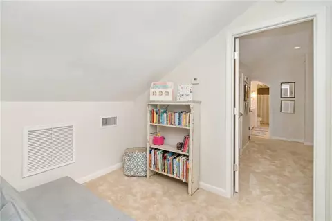 Entry Way - 460 Winslow Dr, Mobile, AL 36608 photo 3 of 4