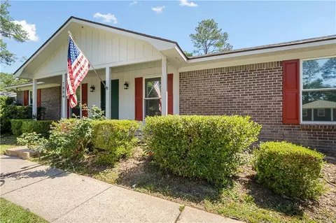 Exterior - 7004 Carrabelle Ky, Mobile, AL 36695 photo 4 of 7