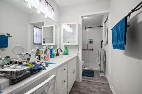 Bath - 7004 Carrabelle Ky, Mobile, AL 36695 photo 1 of 2