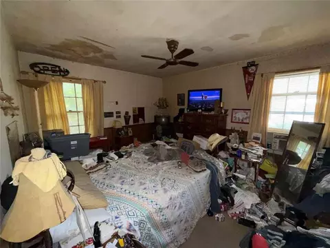 Bedroom - 521 Holiday Ave, Chickasaw, AL 36611 photo 2 of 3