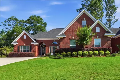 8435 Chapel Hill Ct, Mobile, AL 36695