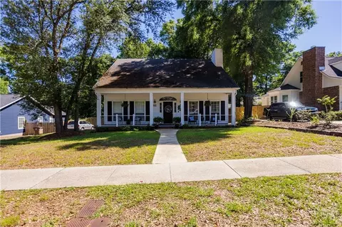6113 Scenic West Dr, Mobile, AL 36693