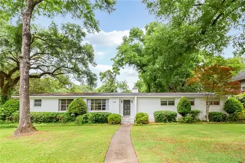 4596 Hawthorne Pl, Mobile, AL 36608
