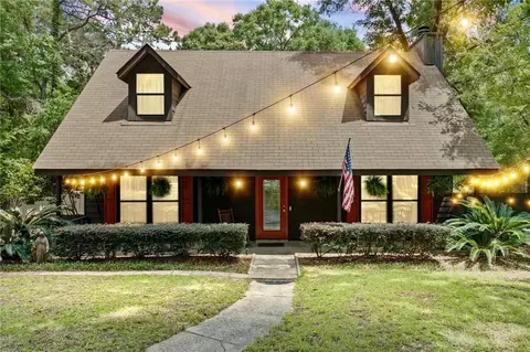 Exterior - 2140 Luckner Ct, Mobile, AL 36618 photo 7 of 7