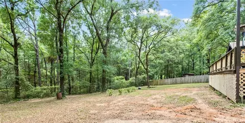 Exterior - 2140 Luckner Ct, Mobile, AL 36618 photo 6 of 7