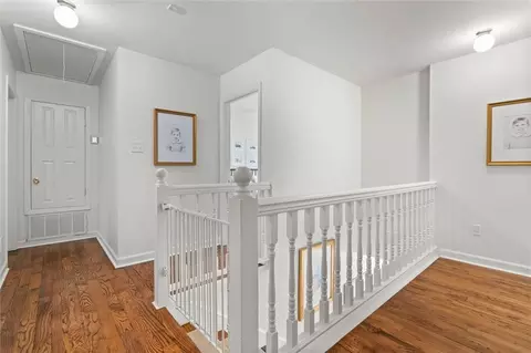Entry Way - 483 Pine Ct, Mobile, AL 36608 photo 3 of 4