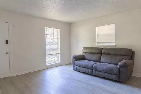 Living - 6463 Tillery Dr, Mobile, AL 36608 photo 2 of 3