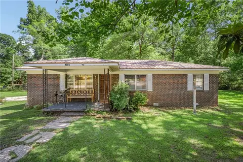 4565 Tucker Dr, Eight Mile, AL 36613