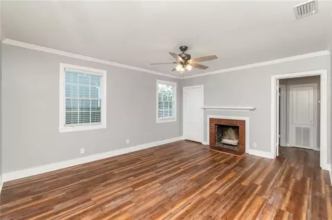 Living - 263 Border Dr E, Mobile, AL 36608 photo 1 of 3
