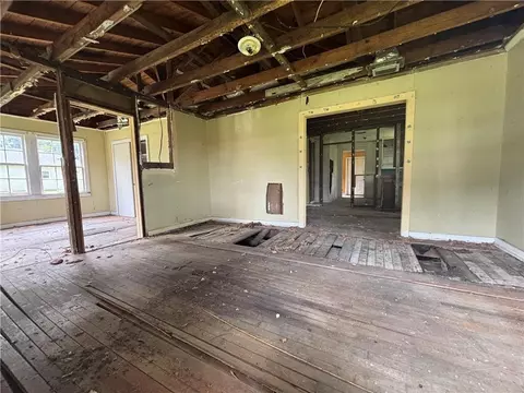 Living - 612 Elba Ave, Mobile, AL 36612 photo 1 of 1