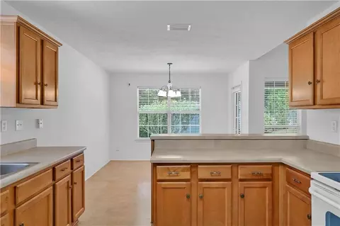 Kitchen - 2520 Rosebud Dr, Mobile, AL 36695 photo 3 of 5