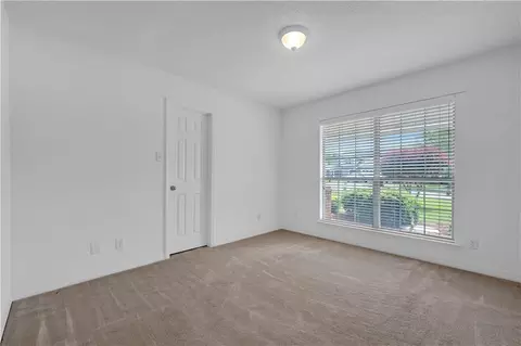 Bedroom - 2520 Rosebud Dr, Mobile, AL 36695 photo 6 of 9