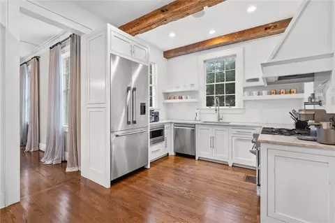Kitchen - 3863 Old Shell Rd, Mobile, AL 36608 photo 1 of 2
