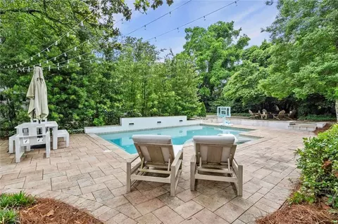 Exterior - 3863 Old Shell Rd, Mobile, AL 36608 photo 11 of 13