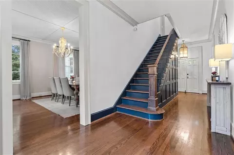 Entry Way - 3863 Old Shell Rd, Mobile, AL 36608 photo 1 of 7