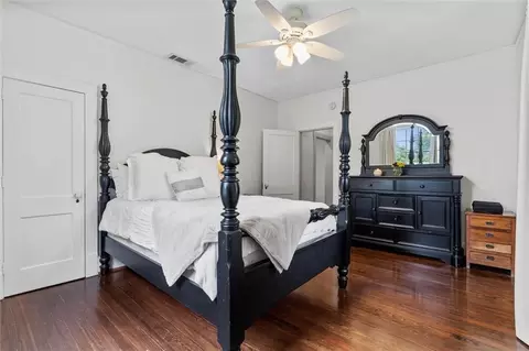 Bedroom - 3863 Old Shell Rd, Mobile, AL 36608 photo 7 of 7