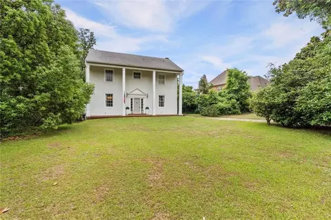 Exterior - 3863 Old Shell Rd, Mobile, AL 36608 photo 5 of 13