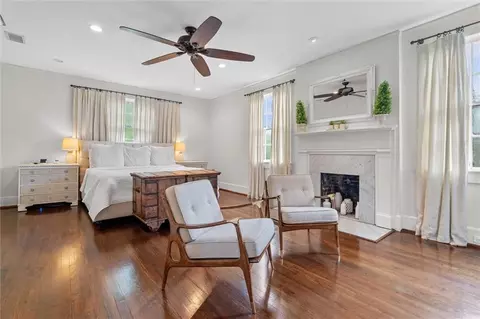 Bedroom - 3863 Old Shell Rd, Mobile, AL 36608 photo 1 of 7