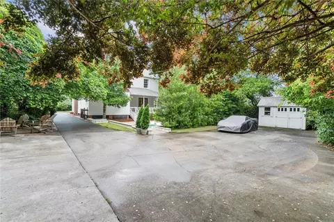 Exterior - 3863 Old Shell Rd, Mobile, AL 36608 photo 13 of 13