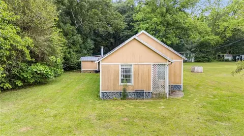18318 Kendrick Rd, Robertsdale, AL 36567