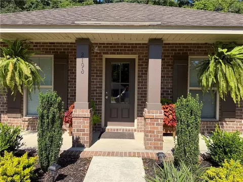 2196 Wolf Branch Dr S, Mobile, AL 36608