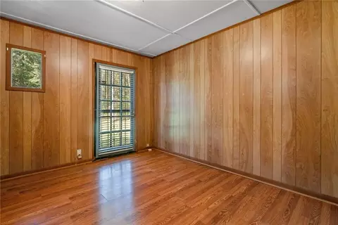 Bedroom - 11045 Hurst Dr, Axis, AL 36505 photo 1 of 9