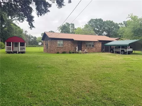 12860 Orchard Dr N, Grand Bay, AL 36541