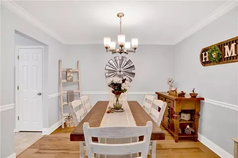 Dining - 643 Spring Lake Ct, Mobile, AL 36695 photo 2 of 2