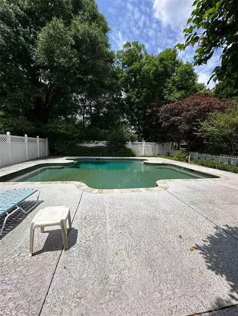 Exterior - 10550 Mclaughlin Ln, Mobile, AL 36608 photo 10 of 26