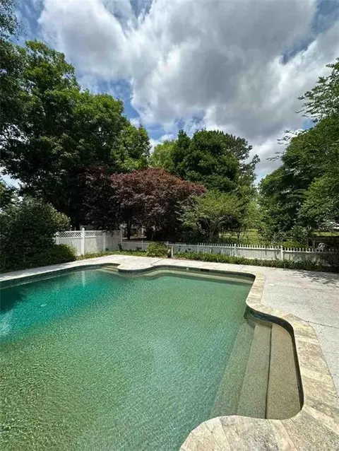Exterior - 10550 Mclaughlin Ln, Mobile, AL 36608 photo 7 of 26