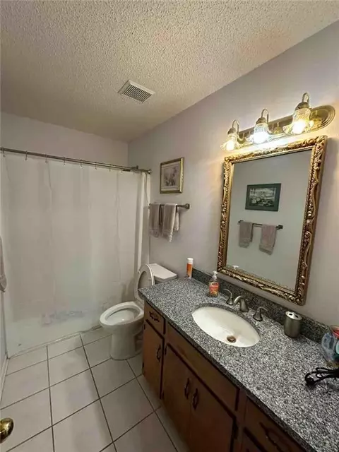 Bath - 10550 Mclaughlin Ln, Mobile, AL 36608 photo 3 of 3