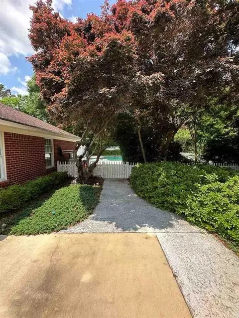 Exterior - 10550 Mclaughlin Ln, Mobile, AL 36608 photo 12 of 26