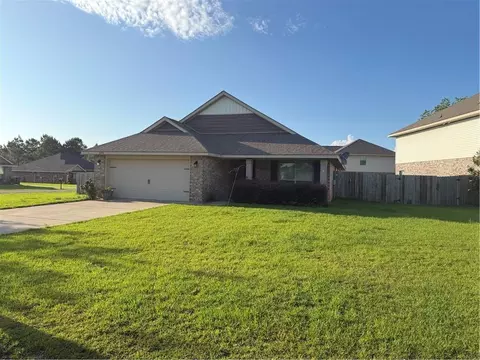 6350 Blueberry Ct, Irvington, AL 36544