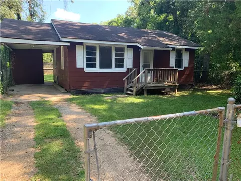 541 Chandler St, Mobile, AL 36610