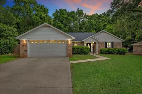 6382 Woodside Dr N, Theodore, AL 36582