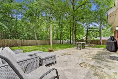 Exterior - 1272 Timberline Ct, Axis, AL 36505 photo 3 of 8