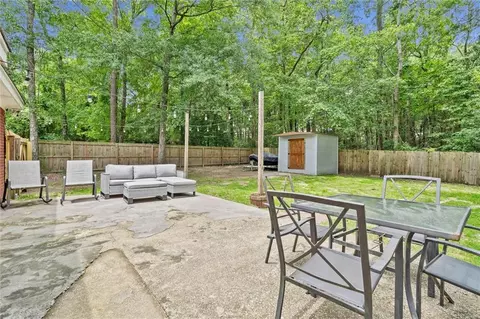 Exterior - 1272 Timberline Ct, Axis, AL 36505 photo 2 of 8