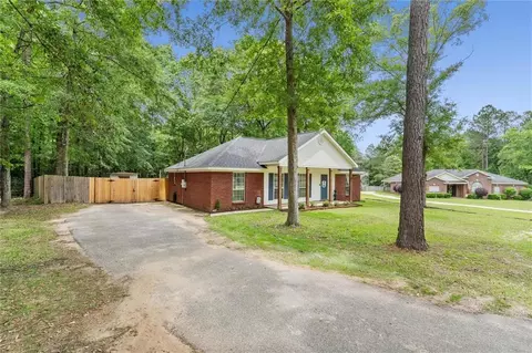 Exterior - 1272 Timberline Ct, Axis, AL 36505 photo 8 of 8