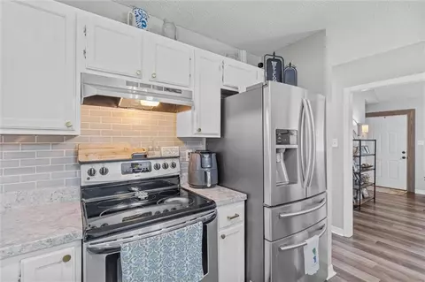 Kitchen - 1272 Timberline Ct, Axis, AL 36505 photo 5 of 5