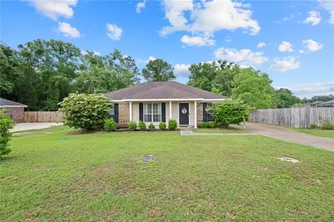 Exterior - 4954 Leahmon Ct, Mobile, AL 36695 photo 3 of 9