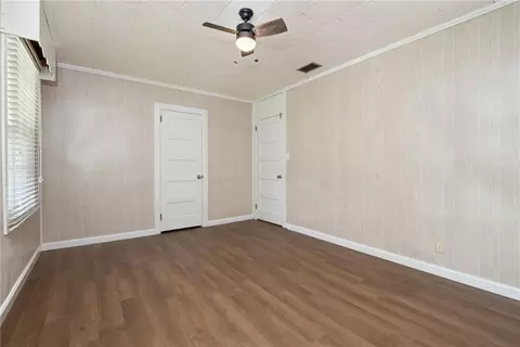Bedroom - 102 5th St, Chickasaw, AL 36611 photo 3 of 5