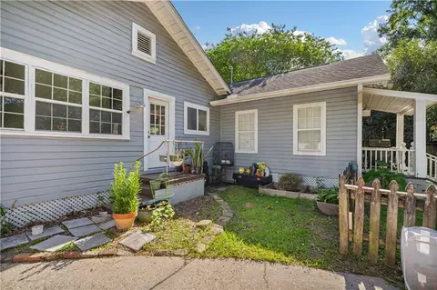Exterior - 2511 Myrtle St, Mobile, AL 36607 photo 6 of 7