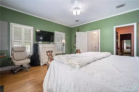 Bedroom - 2511 Myrtle St, Mobile, AL 36607 photo 3 of 5
