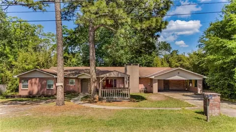 916 Leon St, Saraland, AL 36571